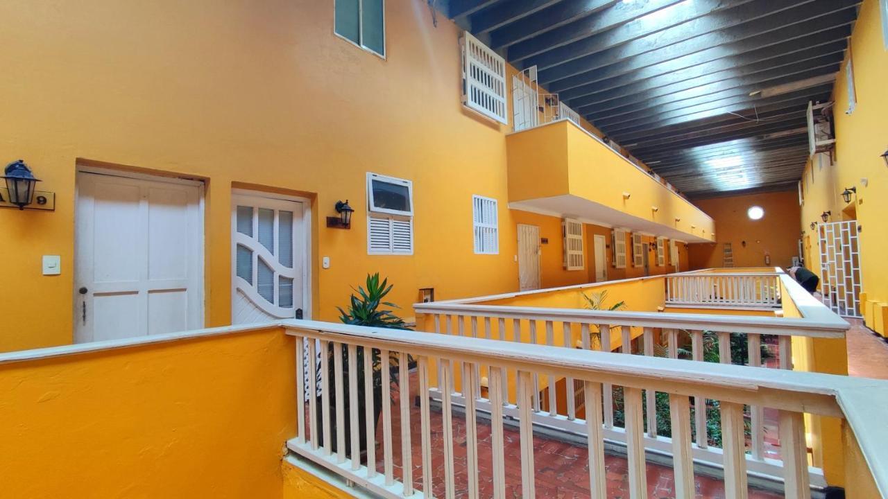 Happy Tours Apartments Cartagena Eksteriør billede