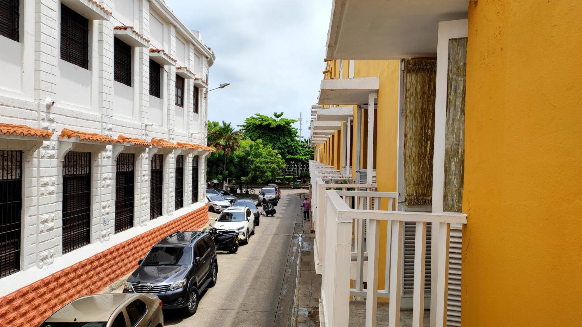 Happy Tours Apartments Cartagena Eksteriør billede