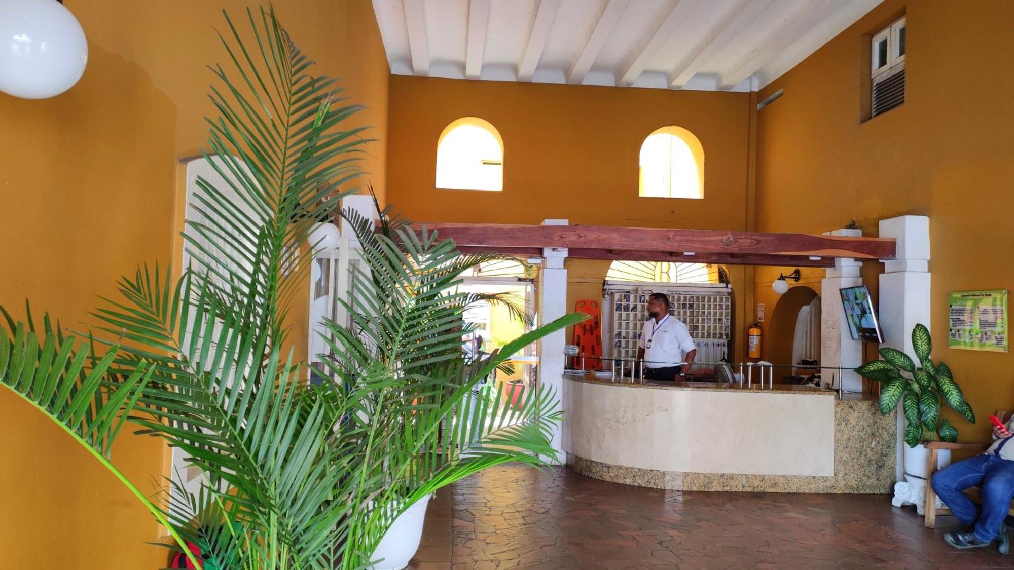 Happy Tours Apartments Cartagena Eksteriør billede